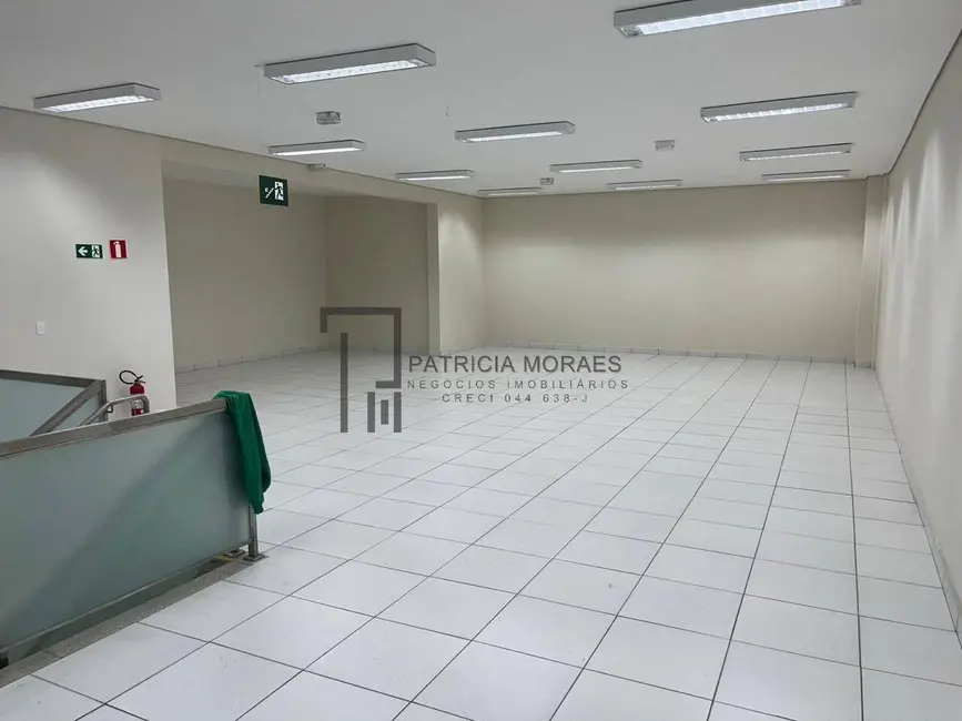 Sala Comercial à venda e para alugar, 900m2 em Wanel Ville, Sorocaba - SP - imagem 5 Foto 5 de Sala Comercial à venda e para alugar, 900m2 em Wanel Ville, Sorocaba - SP