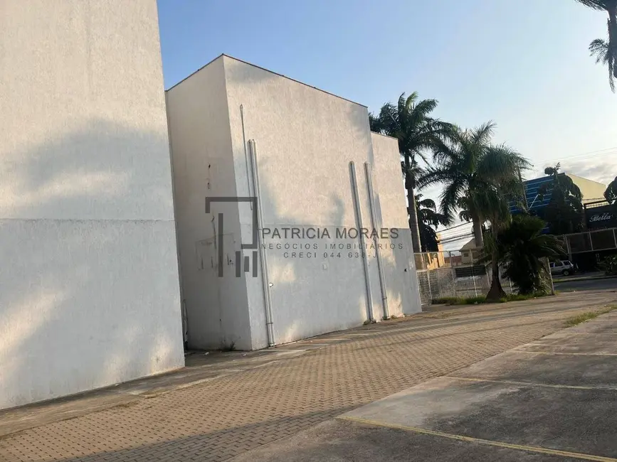 Sala Comercial à venda e para alugar, 900m2 em Wanel Ville, Sorocaba - SP - imagem 3 Foto 3 de Sala Comercial à venda e para alugar, 900m2 em Wanel Ville, Sorocaba - SP