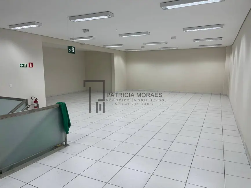 Sala Comercial à venda e para alugar, 900m2 em Wanel Ville, Sorocaba - SP - imagem 4 Foto 4 de Sala Comercial à venda e para alugar, 900m2 em Wanel Ville, Sorocaba - SP
