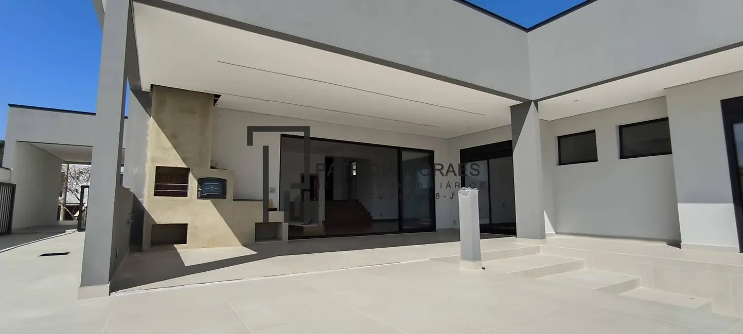 Foto 8 de Casa de Condomínio com 3 quartos à venda, 350m2 em Aracoiaba Da Serra - SP