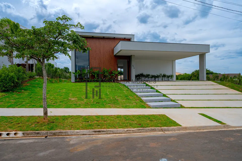 Foto 1 de Casa de Condomínio com 3 quartos à venda, 378m2 em Aracoiaba Da Serra - SP