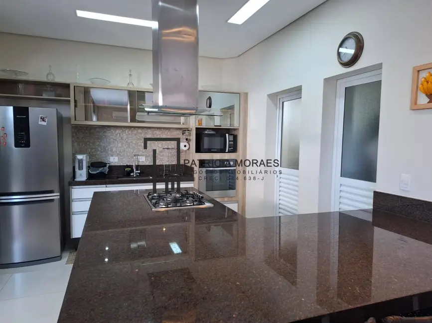 Foto 7 de Casa de Condomínio com 3 quartos à venda, 240m2 em Jardim Karolyne, Votorantim - SP