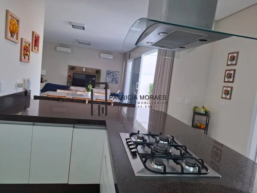 Foto 9 de Casa de Condomínio com 3 quartos à venda, 240m2 em Jardim Karolyne, Votorantim - SP