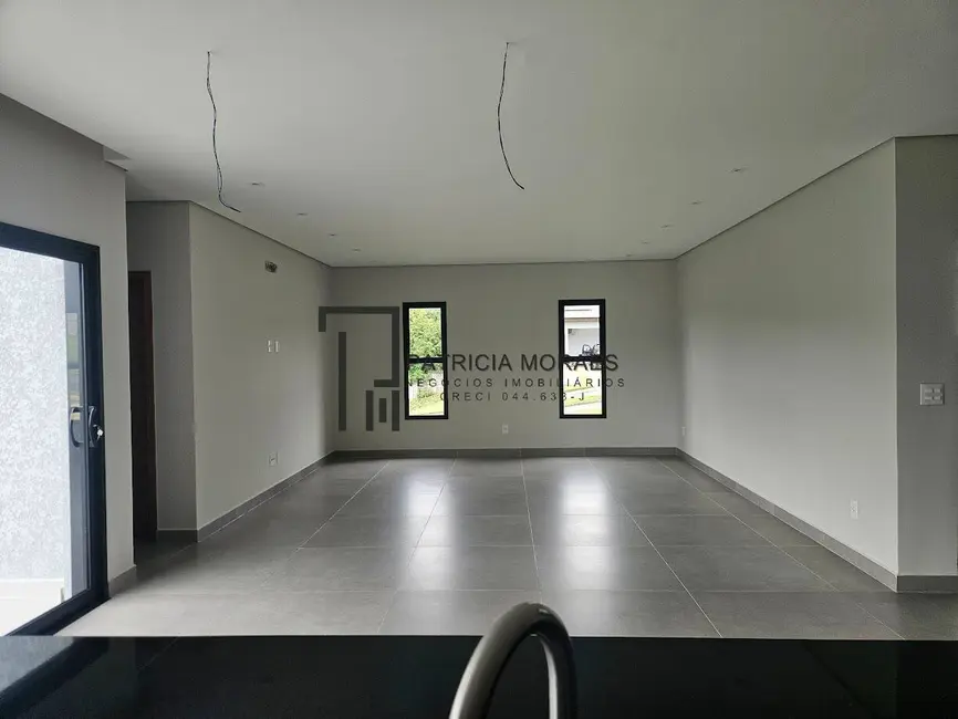 Foto 5 de Casa com 3 quartos à venda, 260m2 em Aracoiaba Da Serra - SP