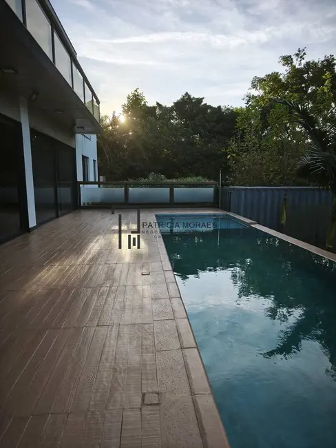 Casa com 3 quartos à venda, 426m2 em Aracoiaba Da Serra - SP - imagem 7 Foto 7 de Casa com 3 quartos à venda, 426m2 em Aracoiaba Da Serra - SP