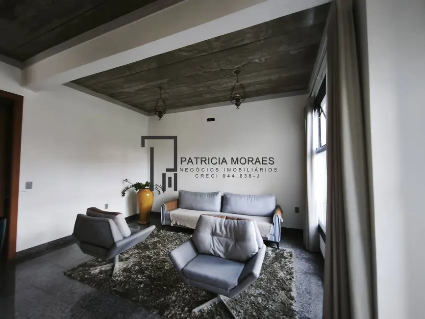 Casa com 3 quartos à venda, 426m2 em Aracoiaba Da Serra - SP - imagem 3 Foto 3 de Casa com 3 quartos à venda, 426m2 em Aracoiaba Da Serra - SP