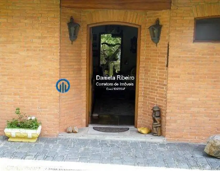 Casa com 6 quartos à venda, 400m2 em Marapé, Santos - SP - imagem 7 Foto 7 de Casa com 6 quartos à venda, 400m2 em Marapé, Santos - SP