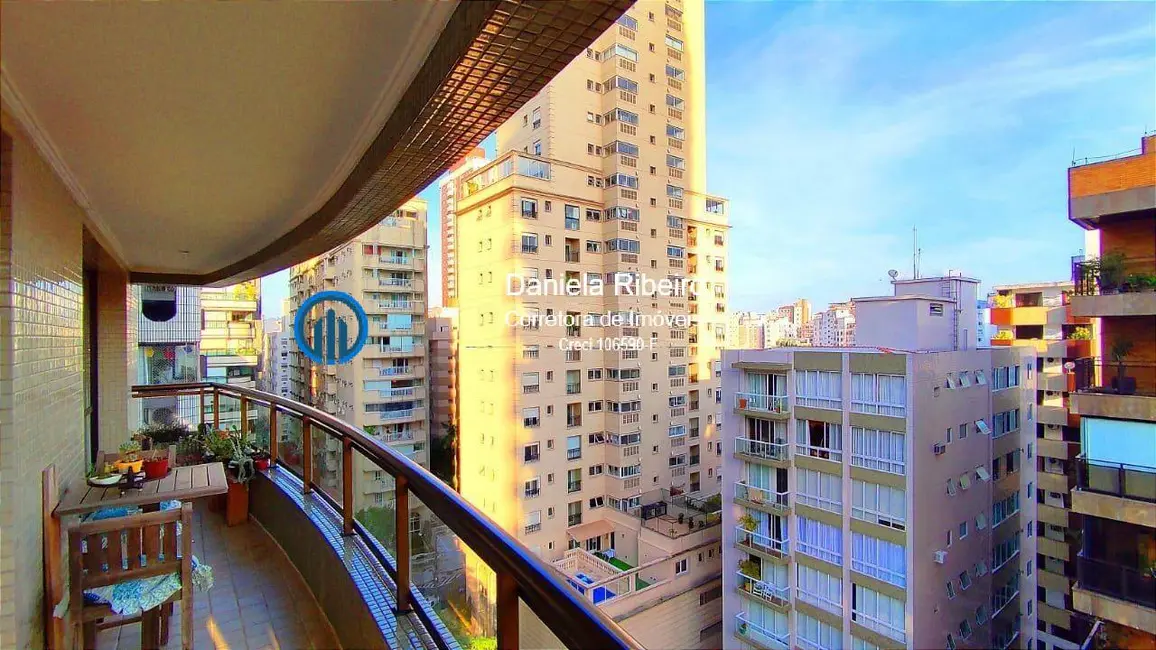 Foto 2 de Apartamento com 4 quartos à venda, 218m2 em Boqueirão, Santos - SP
