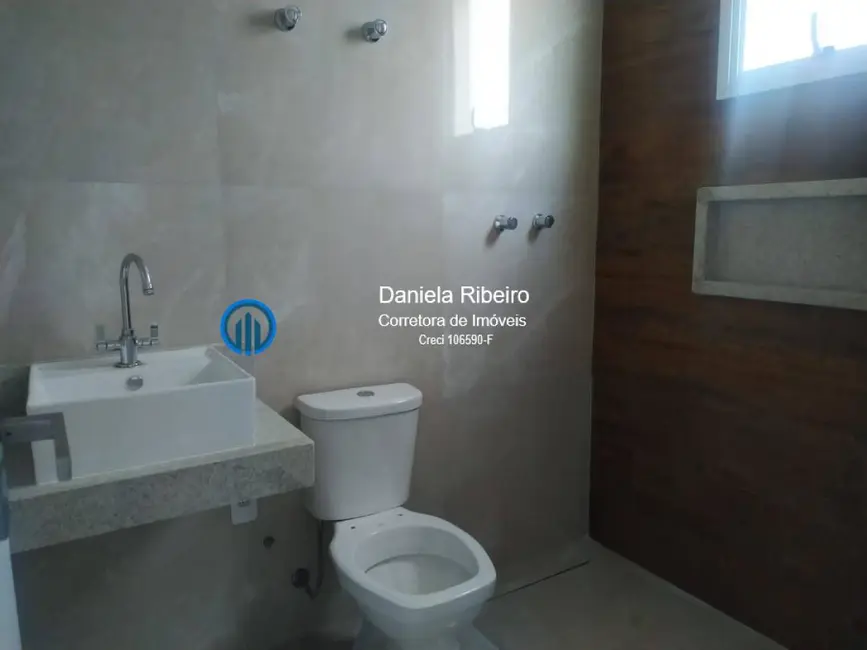 Casa com 3 quartos à venda, 270m2 em Embaré, Santos - SP - imagem 6 Foto 6 de Casa com 3 quartos à venda, 270m2 em Embaré, Santos - SP