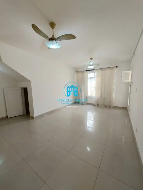 Casa com 2 quartos à venda, 126m2 em Vila Mathias, Santos - SP - imagem 7 Foto 7 de Casa com 2 quartos à venda, 126m2 em Vila Mathias, Santos - SP