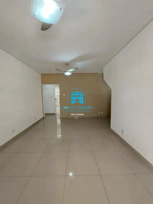 Casa com 2 quartos à venda, 126m2 em Vila Mathias, Santos - SP - imagem 5 Foto 5 de Casa com 2 quartos à venda, 126m2 em Vila Mathias, Santos - SP