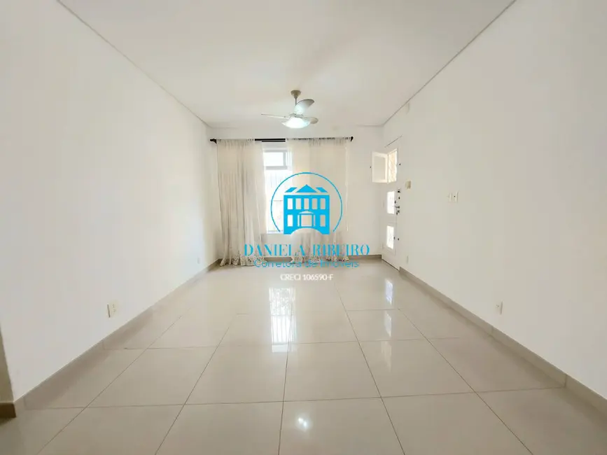 Casa com 2 quartos à venda, 126m2 em Vila Mathias, Santos - SP - imagem 6 Foto 6 de Casa com 2 quartos à venda, 126m2 em Vila Mathias, Santos - SP