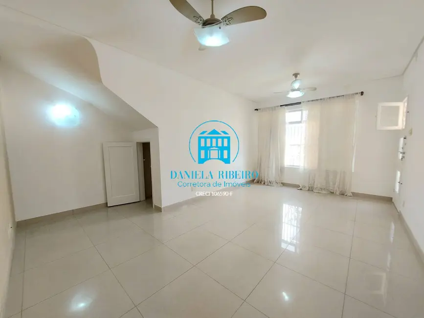 Casa com 2 quartos à venda, 126m2 em Vila Mathias, Santos - SP - imagem 4 Foto 4 de Casa com 2 quartos à venda, 126m2 em Vila Mathias, Santos - SP