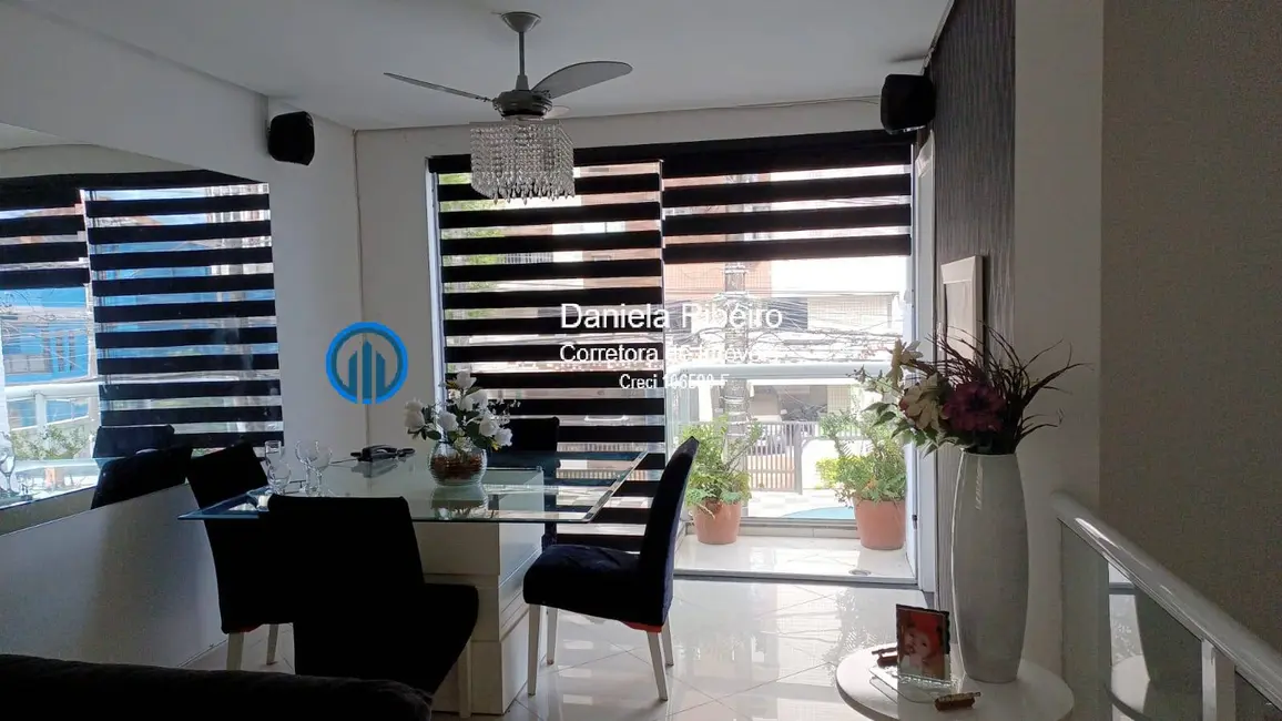 Foto 1 de Casa com 3 quartos à venda, 170m2 em Embaré, Santos - SP