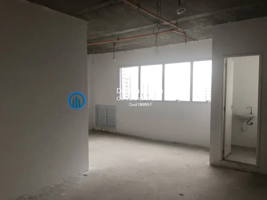 Foto 1 de Sala Comercial para alugar, 35m2 em Ponta da Praia, Santos - SP