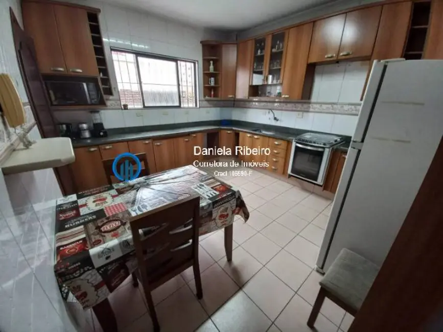 Casa com 5 quartos à venda, 211m2 em Embaré, Santos - SP - imagem 5 Foto 5 de Casa com 5 quartos à venda, 211m2 em Embaré, Santos - SP