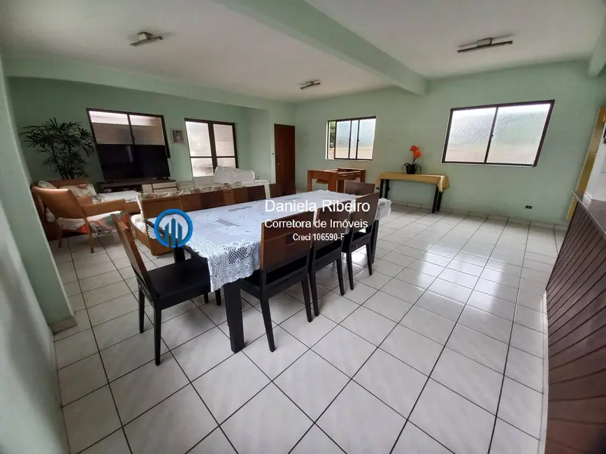 Casa com 5 quartos à venda, 211m2 em Embaré, Santos - SP - imagem 4 Foto 4 de Casa com 5 quartos à venda, 211m2 em Embaré, Santos - SP
