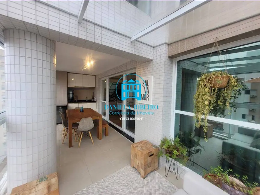 Apartamento com 2 quartos à venda, 121m2 em Gonzaga, Santos - SP - imagem 4 Foto 4 de Apartamento com 2 quartos à venda, 121m2 em Gonzaga, Santos - SP