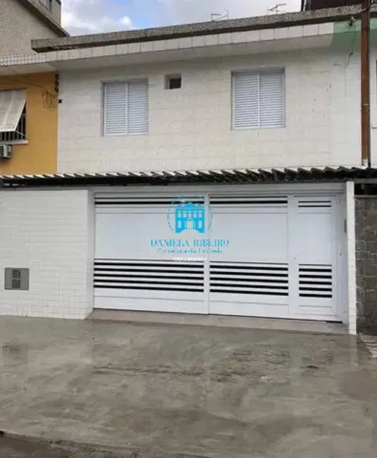 Foto 1 de Casa com 3 quartos à venda, 110m2 em Encruzilhada, Santos - SP