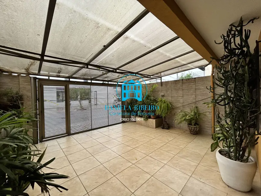 Foto 2 de Casa com 3 quartos à venda, 200m2 em Boqueirão, Santos - SP