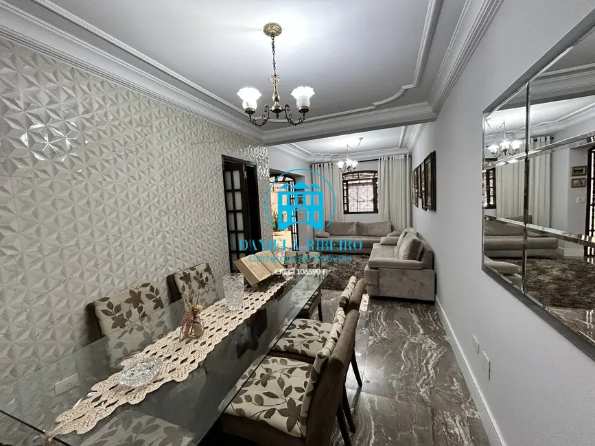 Foto 4 de Casa com 3 quartos à venda, 200m2 em Boqueirão, Santos - SP