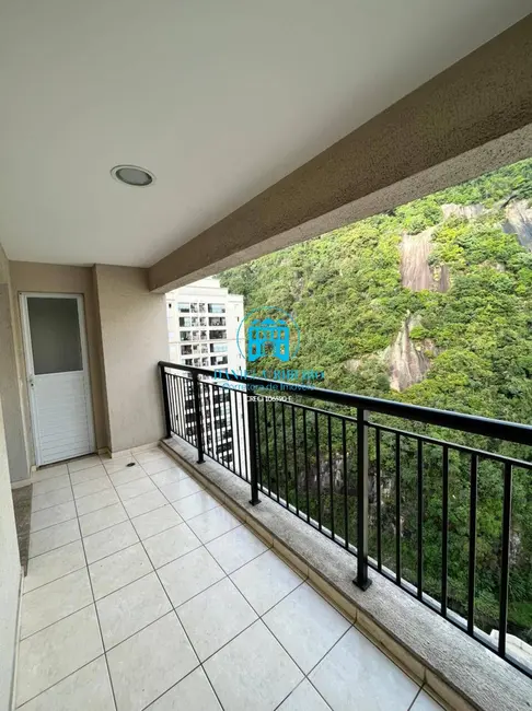Foto 1 de Apartamento com 3 quartos à venda, 84m2 em Marapé, Santos - SP