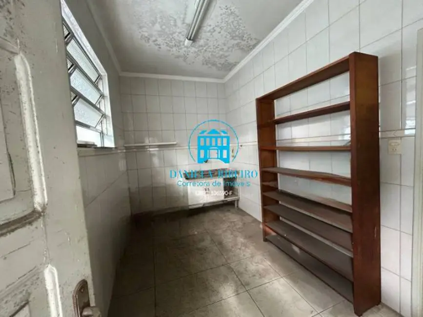 Casa com 3 quartos à venda, 90m2 em Vila Mathias, Santos - SP - imagem 7 Foto 7 de Casa com 3 quartos à venda, 90m2 em Vila Mathias, Santos - SP