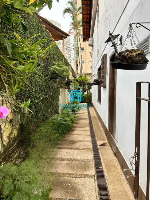 Foto 4 de Casa com 4 quartos à venda, 255m2 em Ponta da Praia, Santos - SP