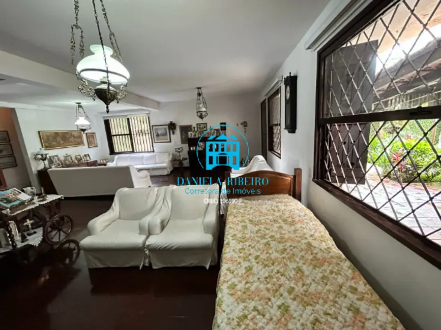 Foto 9 de Casa com 4 quartos à venda, 255m2 em Ponta da Praia, Santos - SP