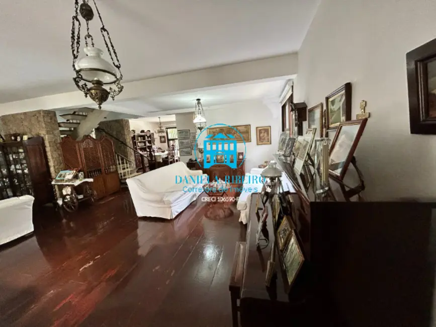 Foto 5 de Casa com 4 quartos à venda, 255m2 em Ponta da Praia, Santos - SP