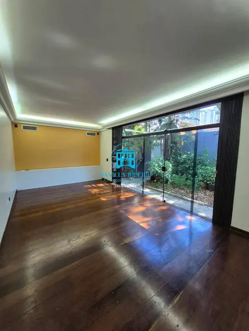 Casa com 5 quartos à venda e para alugar, 342m2 em Boqueirão, Santos - SP - imagem 4 Foto 4 de Casa com 5 quartos à venda e para alugar, 342m2 em Boqueirão, Santos - SP