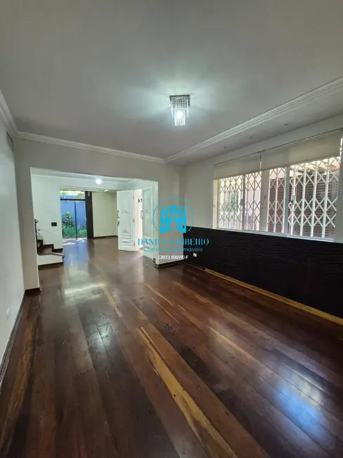Casa com 5 quartos à venda e para alugar, 342m2 em Boqueirão, Santos - SP - imagem 6 Foto 6 de Casa com 5 quartos à venda e para alugar, 342m2 em Boqueirão, Santos - SP