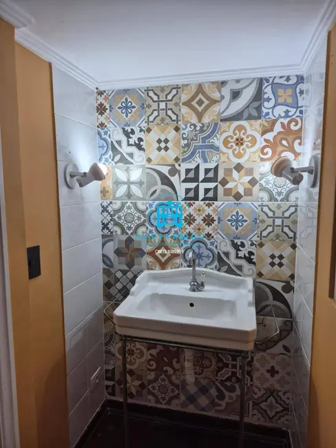 Casa com 5 quartos à venda e para alugar, 342m2 em Boqueirão, Santos - SP - imagem 8 Foto 8 de Casa com 5 quartos à venda e para alugar, 342m2 em Boqueirão, Santos - SP