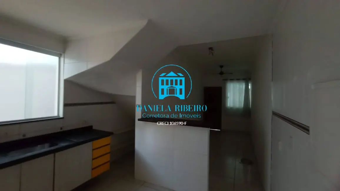 Foto 3 de Casa com 3 quartos à venda, 75m2 em Marapé, Santos - SP
