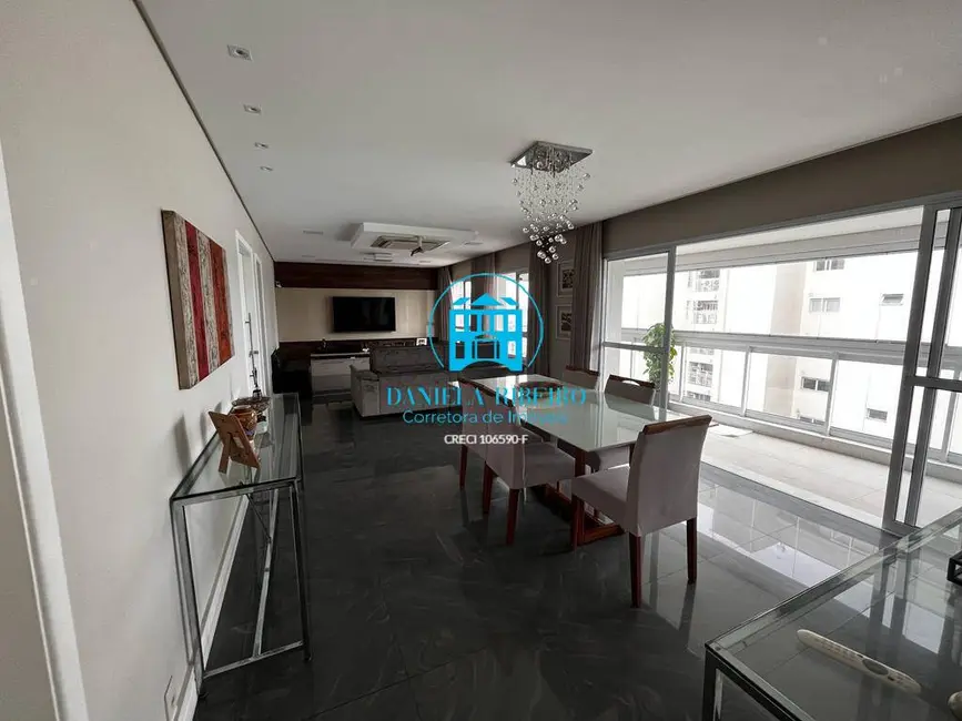 Apartamento com 3 quartos à venda, 189m2 em Ponta da Praia, Santos - SP - imagem 8 Foto 8 de Apartamento com 3 quartos à venda, 189m2 em Ponta da Praia, Santos - SP