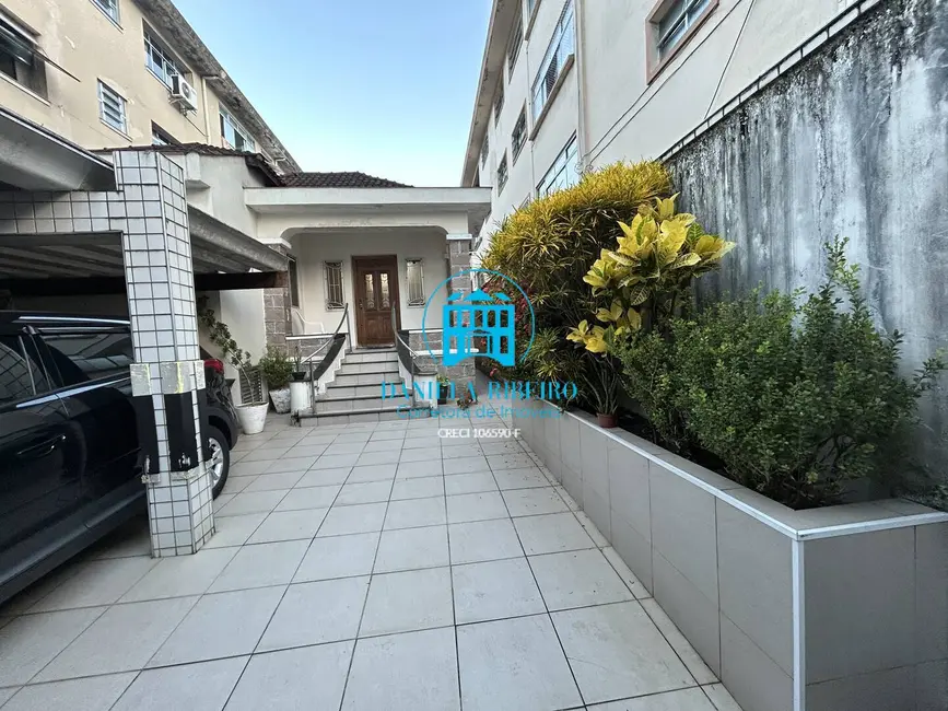 Foto 3 de Casa com 4 quartos à venda, 475m2 em Gonzaga, Santos - SP