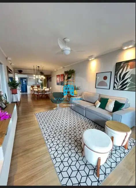 Foto 2 de Casa com 2 quartos à venda, 77m2 em Embaré, Santos - SP