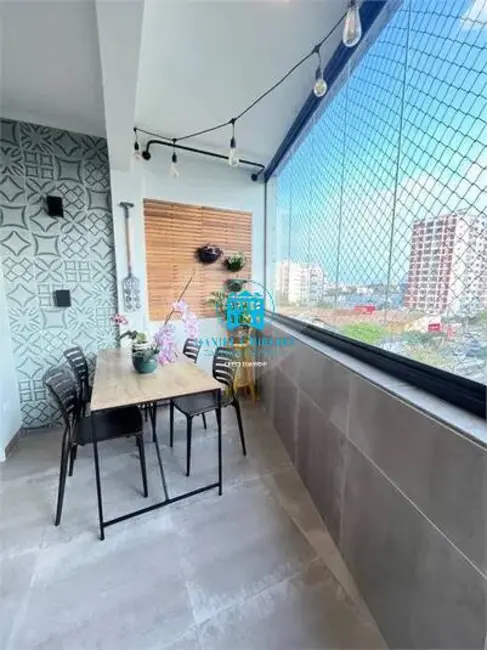 Foto 4 de Casa com 2 quartos à venda, 77m2 em Embaré, Santos - SP