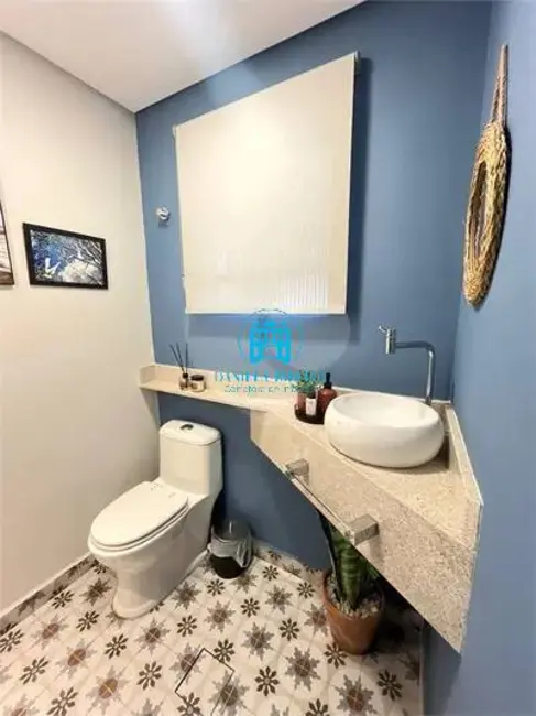 Foto 8 de Casa com 2 quartos à venda, 77m2 em Embaré, Santos - SP