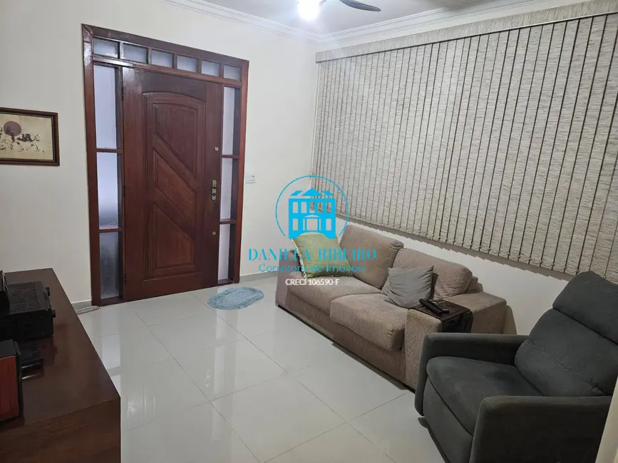 Foto 2 de Casa com 2 quartos à venda, 110m2 em Jardim Independência, Sao Vicente - SP