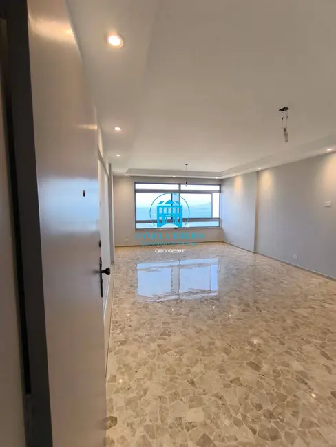 Apartamento com 3 quartos à venda, 200m2 em Ponta da Praia, Santos - SP - imagem 3 Foto 3 de Apartamento com 3 quartos à venda, 200m2 em Ponta da Praia, Santos - SP