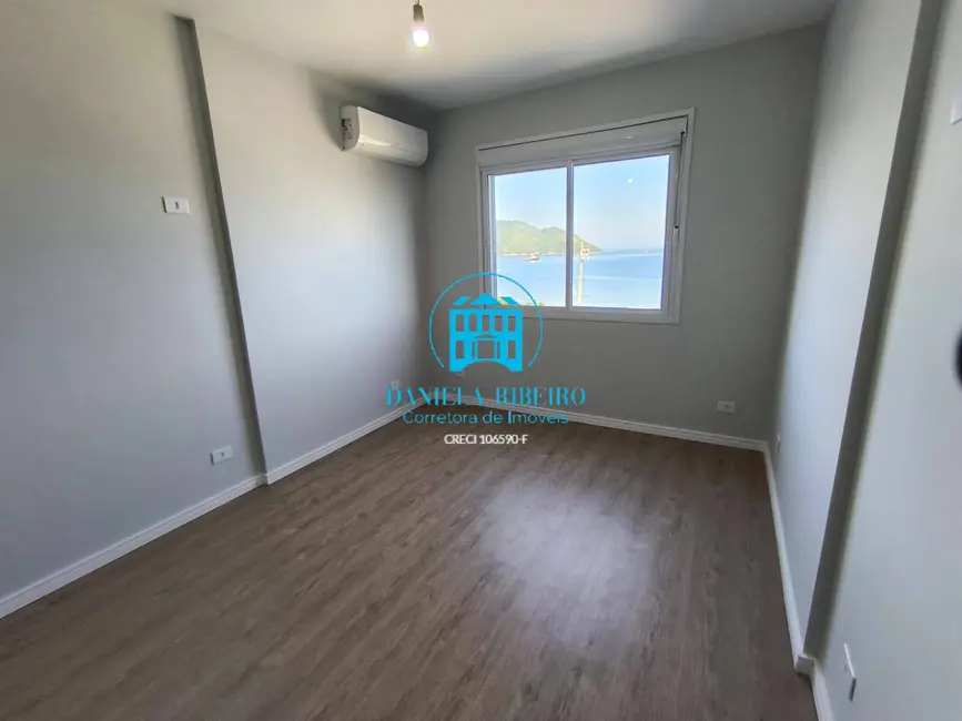 Apartamento com 3 quartos à venda, 200m2 em Ponta da Praia, Santos - SP - imagem 5 Foto 5 de Apartamento com 3 quartos à venda, 200m2 em Ponta da Praia, Santos - SP