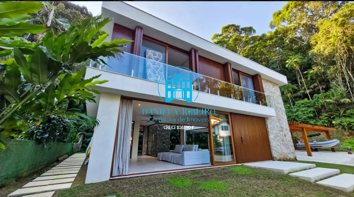 Foto 2 de Casa com 5 quartos à venda, 430m2 em Centro, Caraguatatuba - SP