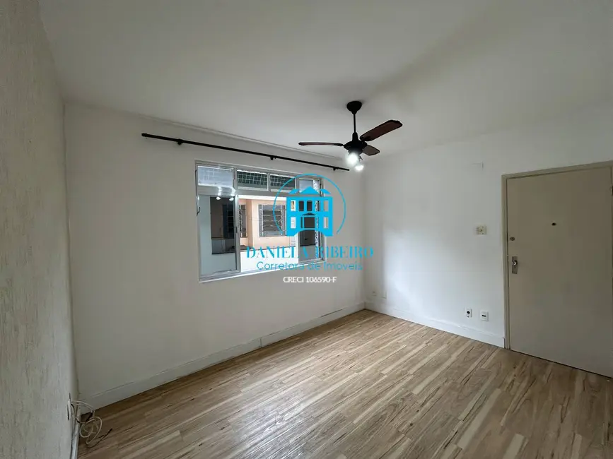 Foto 2 de Apartamento com 3 quartos para alugar, 87m2 em Embaré, Santos - SP