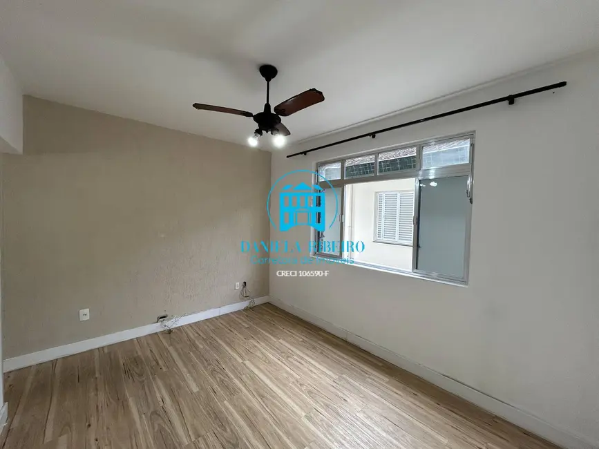 Foto 1 de Apartamento com 3 quartos para alugar, 87m2 em Embaré, Santos - SP