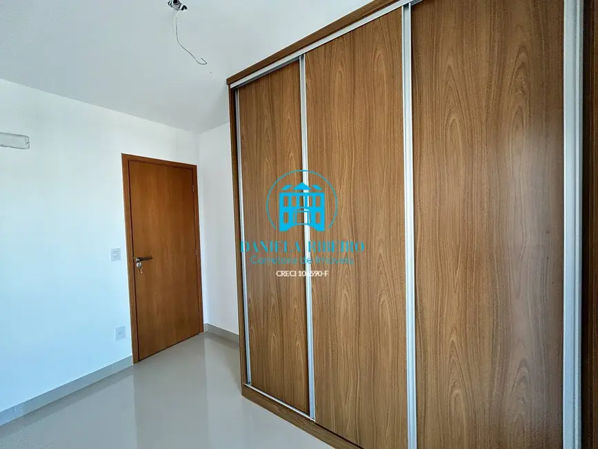 Apartamento com 2 quartos para alugar, 68m2 em Embaré, Santos - SP - imagem 9 Foto 9 de Apartamento com 2 quartos para alugar, 68m2 em Embaré, Santos - SP