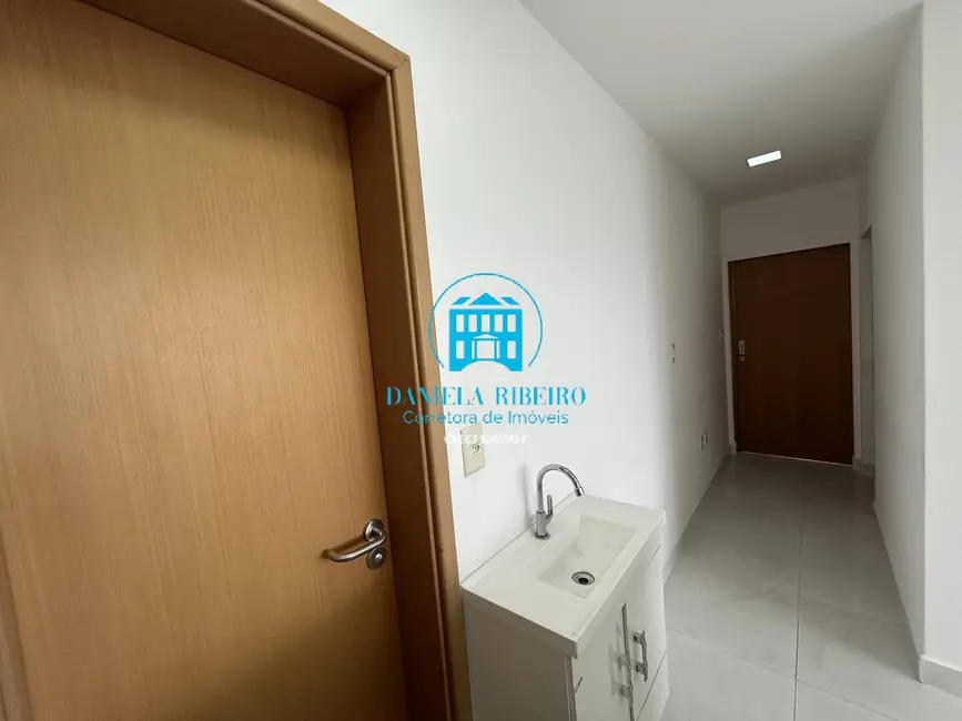 Sala Comercial para alugar, 52m2 em Encruzilhada, Santos - SP - imagem 8 Foto 8 de Sala Comercial para alugar, 52m2 em Encruzilhada, Santos - SP