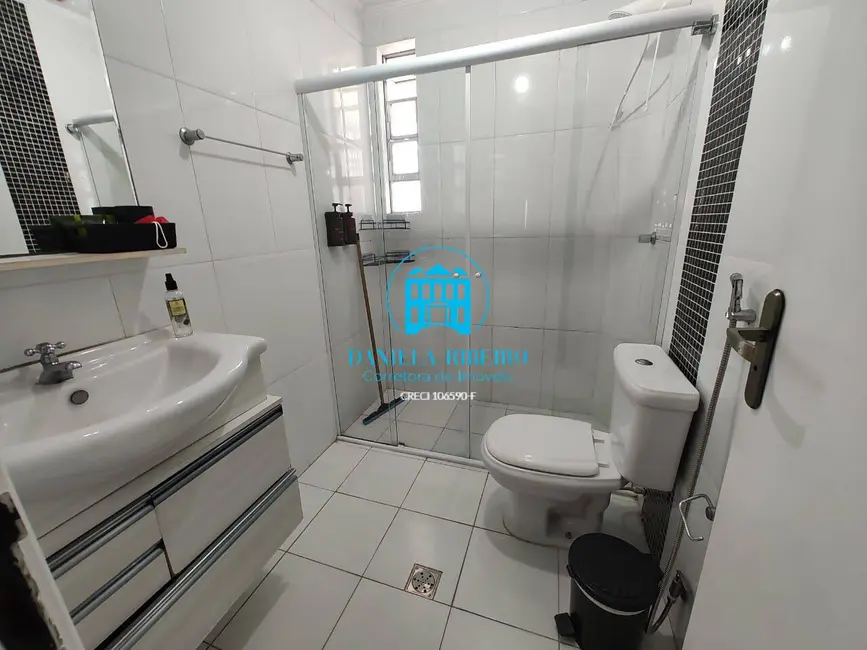 Foto 9 de Apartamento com 2 quartos à venda, 75m2 em Encruzilhada, Santos - SP