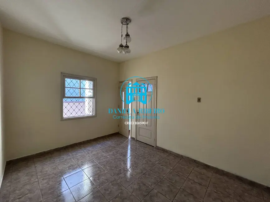 Casa com 3 quartos à venda e para alugar, 186m2 em Campo Grande, Santos - SP - imagem 4 Foto 4 de Casa com 3 quartos à venda e para alugar, 186m2 em Campo Grande, Santos - SP