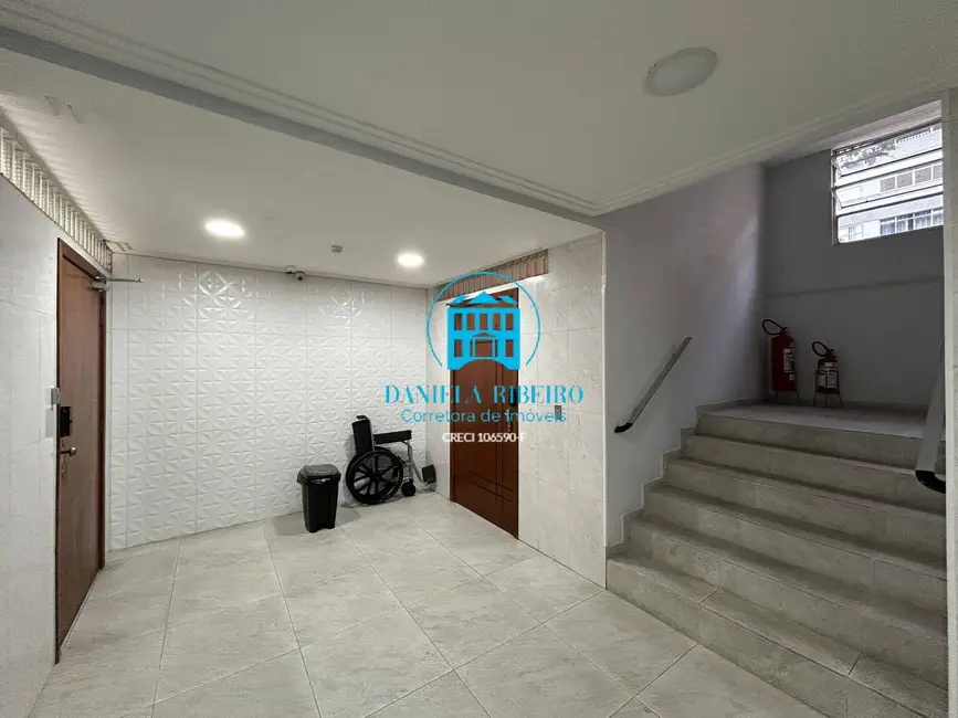 Foto 3 de Apartamento com 3 quartos à venda, 75m2 em Encruzilhada, Santos - SP